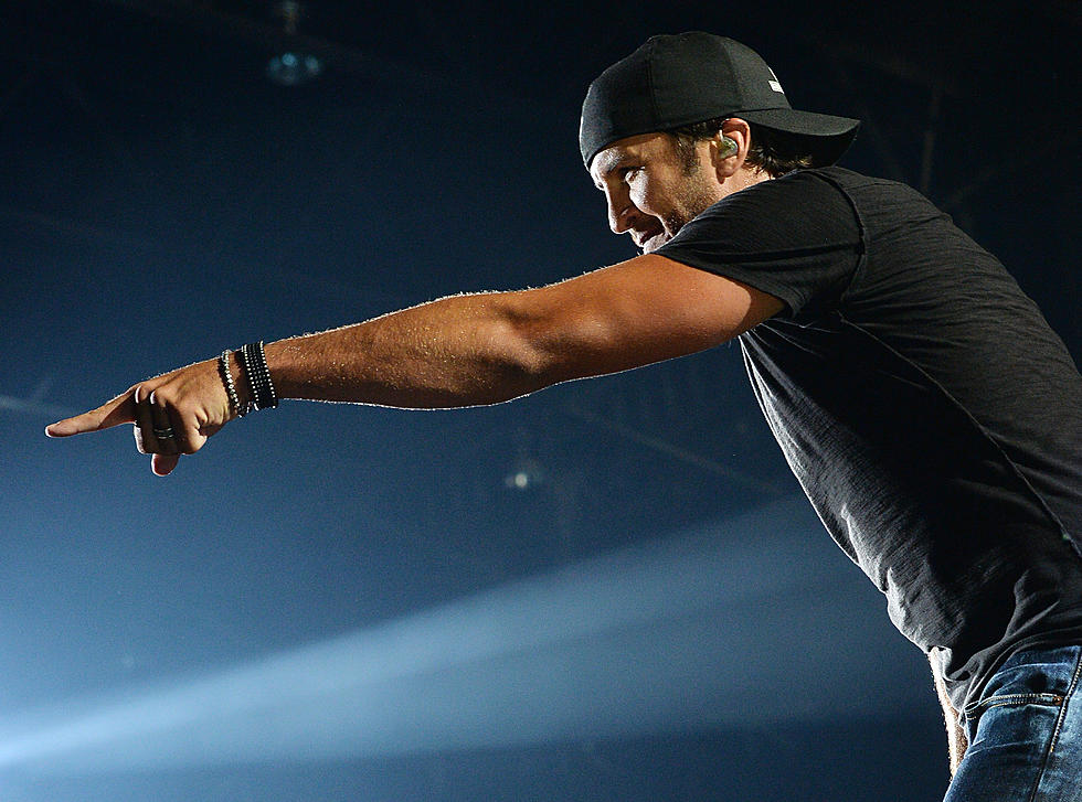 Luke Bryan Finally Learned To Wear Cologne 