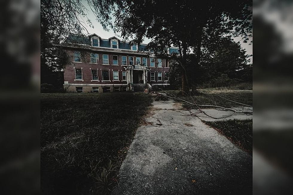 Abandoned Indiana Sanatoruim Is Even Scarier Than Waverly Hills in Kentucky