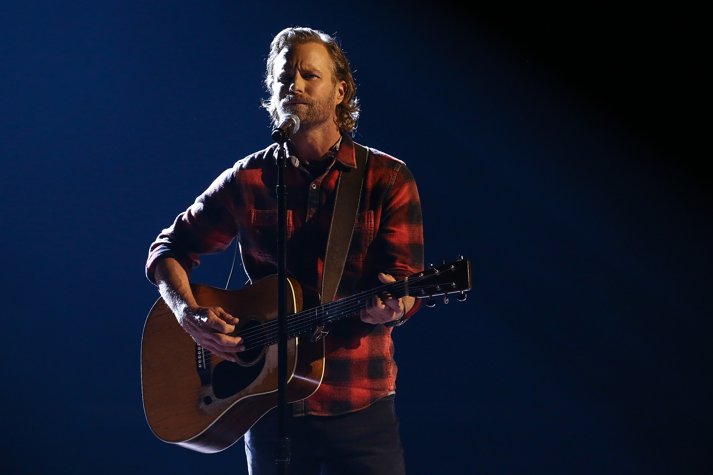 Dierks Bentley Extends His Beers On Me Tour Into 2022 