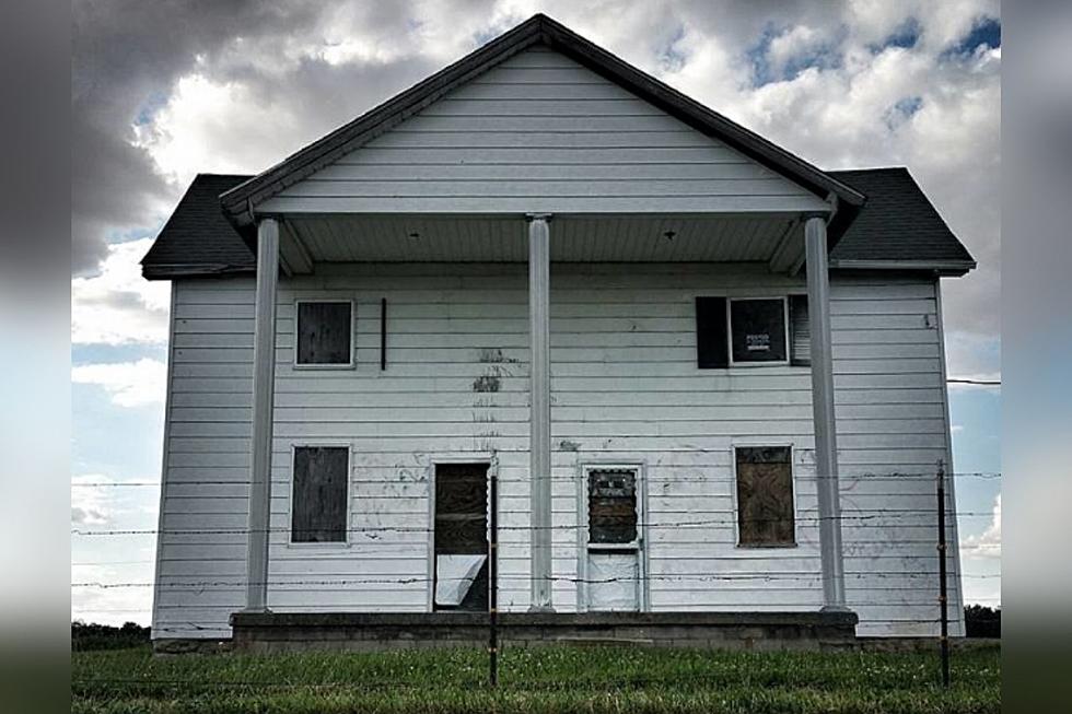 Abandoned Indiana House Is Haunted By Murderous Twin Brothers