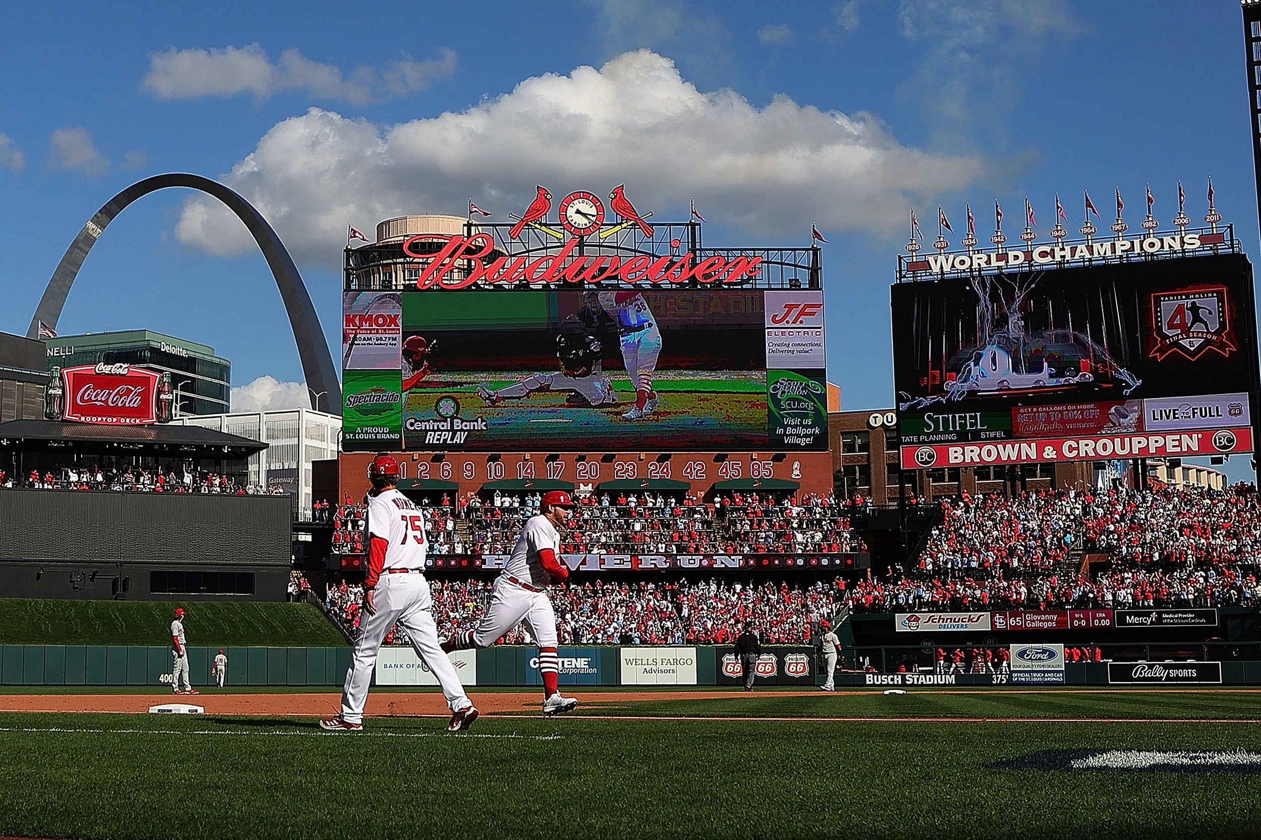 Yadier Molina of the St. Louis Cardinals wears a custom catchers News  Photo - Getty Images