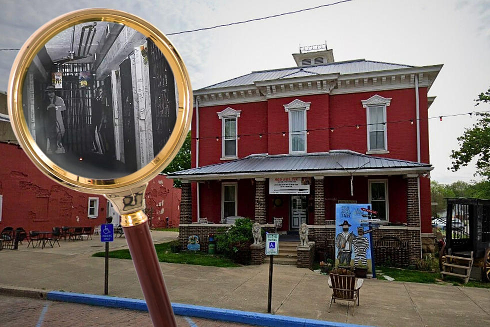 You Can Stay Overnight At Indiana's 145 Year Old Haunted Jail