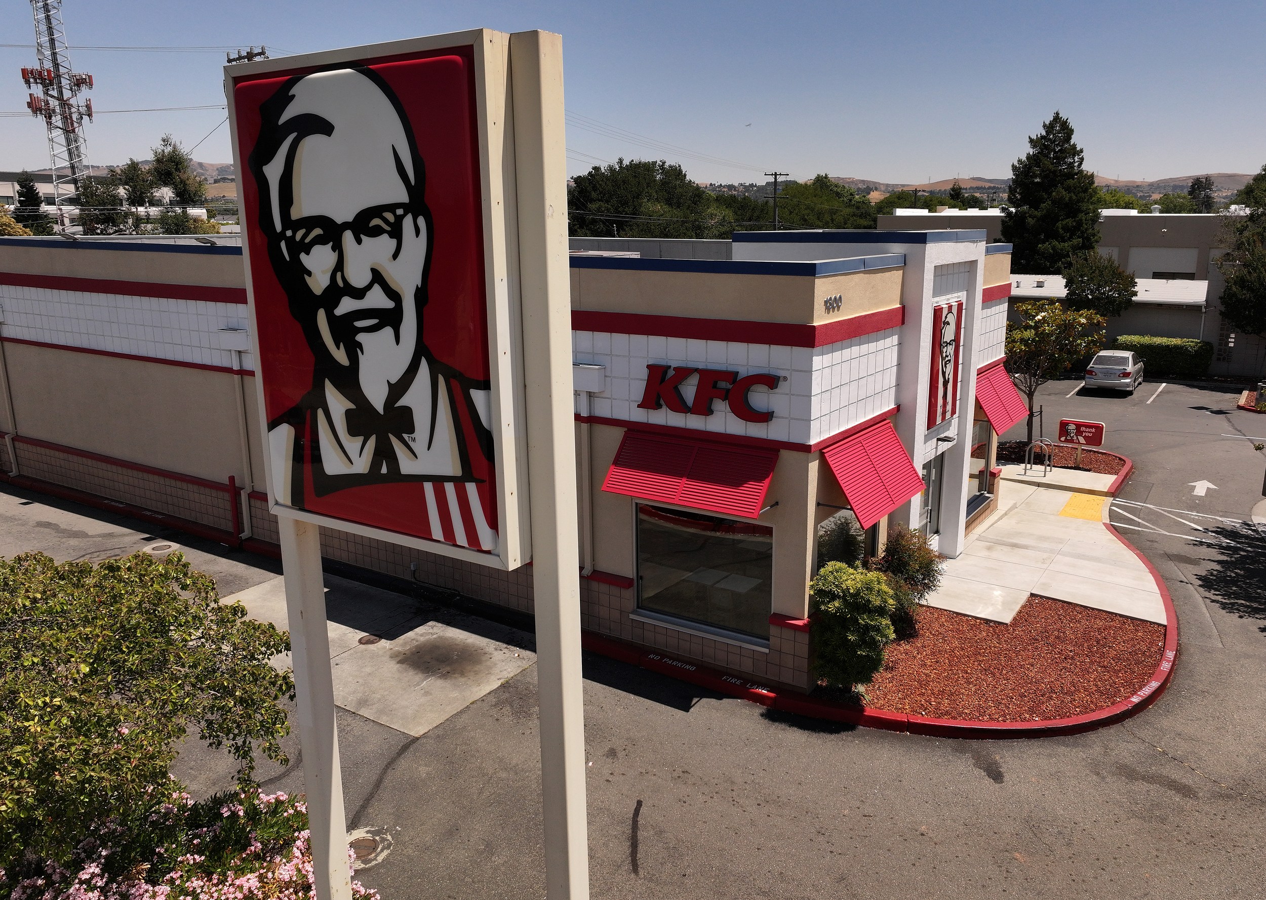 The KFC Buffet Has FINALLY Returned to Indiana