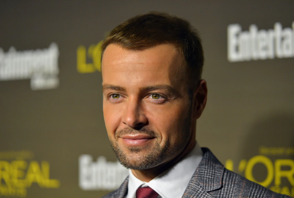 Happy birthday, Joey Lawrence!