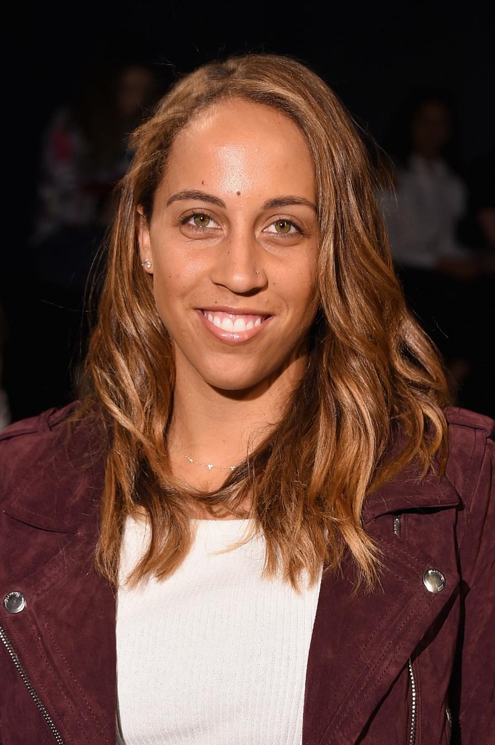 Madison Keys Gives Back To Her Community