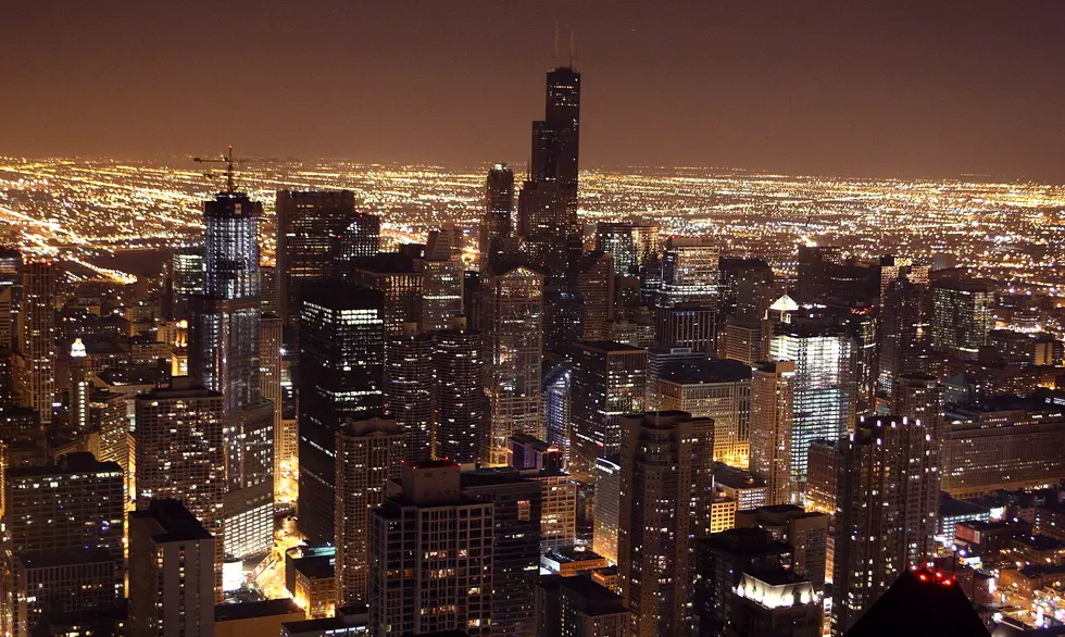 Chicago’s Famous SkyDeck Ledge Cracked Under Visitors’ Feet