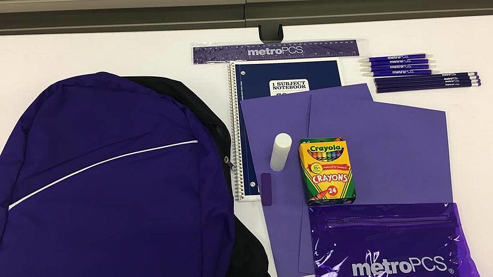 Metro PCS in Davenport is Giving out Free School Supplies 11-1 on Saturday