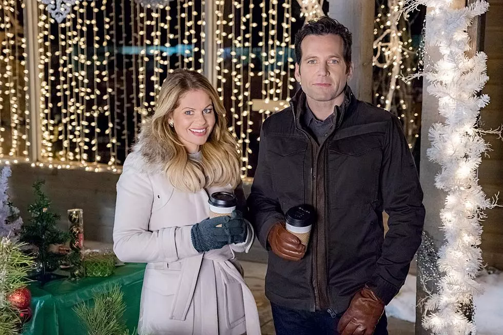 Hallmark Is Putting On A Christmas Con This Year