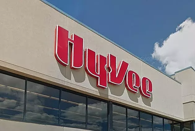 Hy-Vee Is Hiring 670 Workers in the Quad Cities