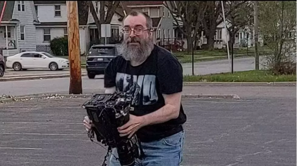 Man Smashes WQAD Photographer&#8217;s Camera in Rage
