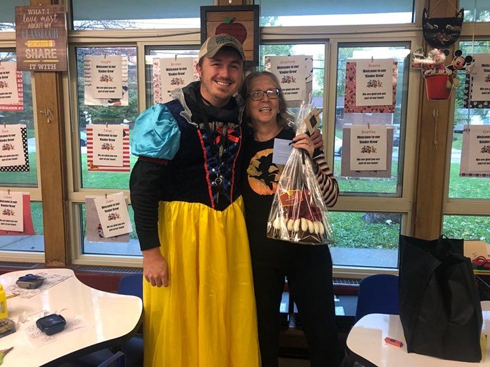 QC Teacher Of The Week: Anna Lorenz at Eugene Field Elementary