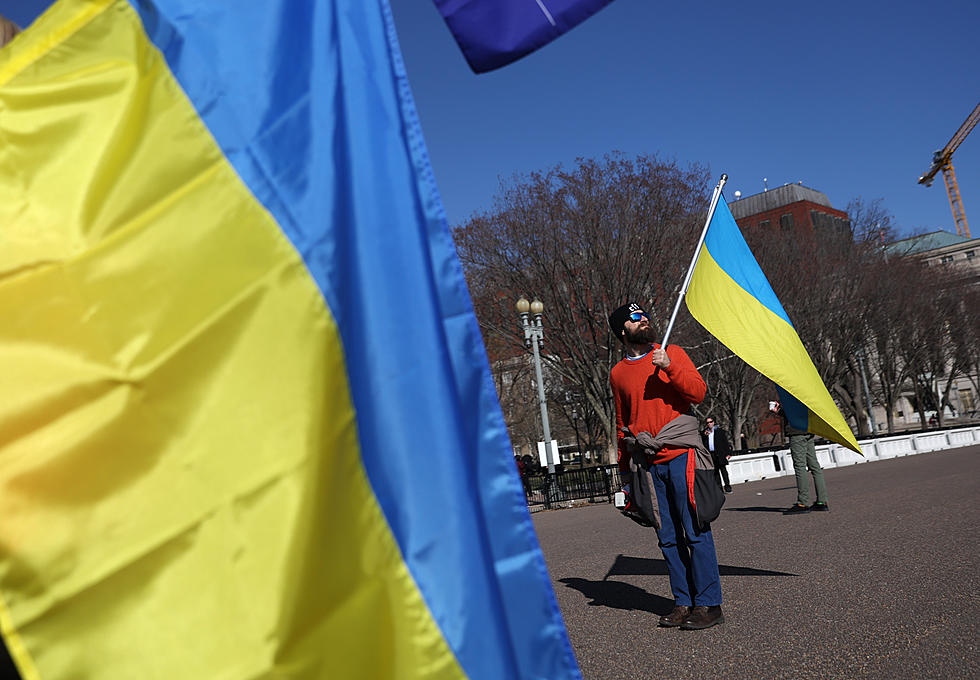 Davenport Pub Pours Out Vodka In Support of Ukraine