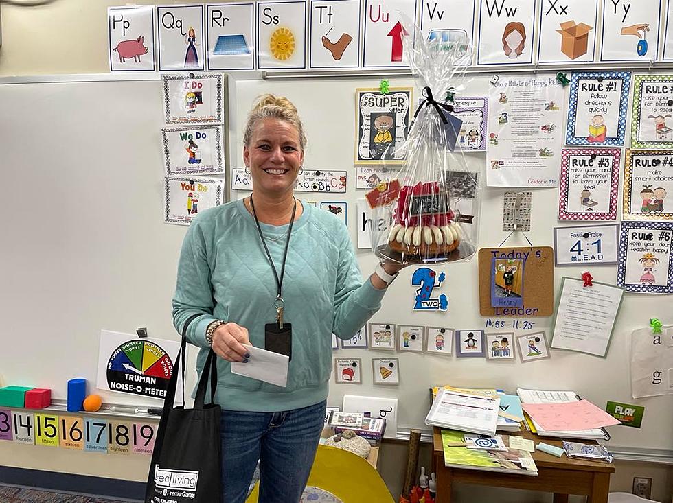Teacher Of The Week: Julie Lundvall At Truman Elementary