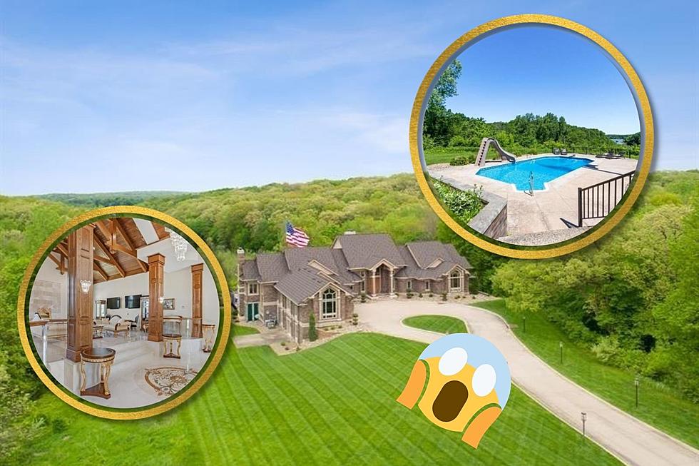 This Eastern Iowa Mansion For Sale Looks Like A Modern-Day Palace Inside