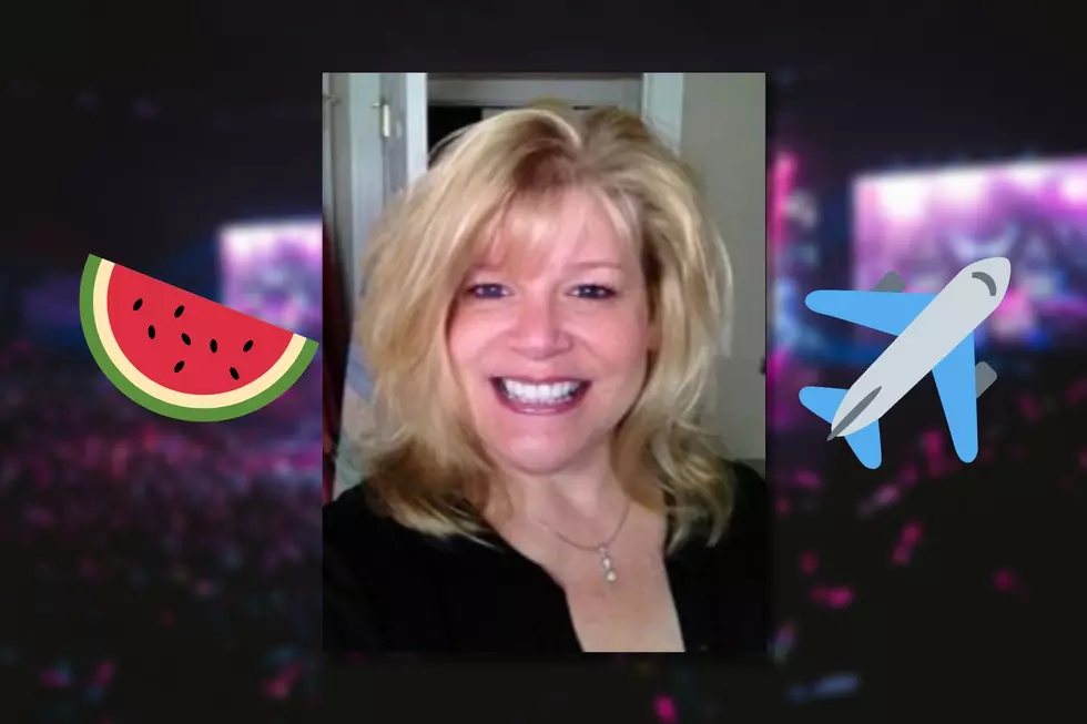 Tena Is Flying Away To L.A. To See Harry Styles In Concert