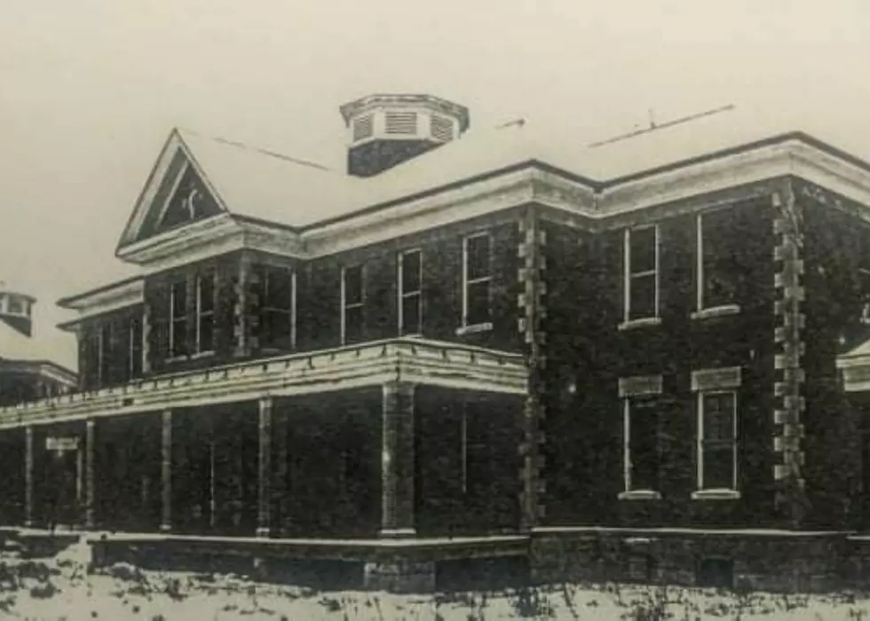 Do You Dare? Haunted Illinois Mental Hospital Reopens This Weekend