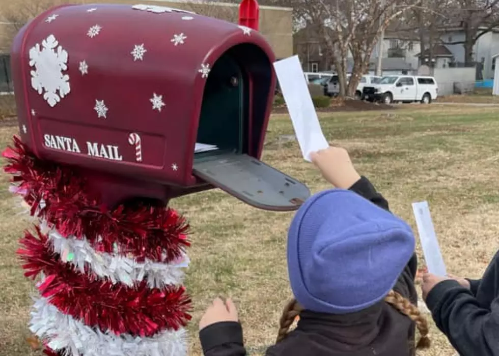 Kiddos Have Letters For Santa? Mail Them In Moline Today
