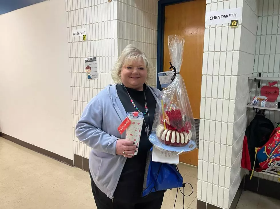 QC Teacher Of The Week: Linda Anderson At Ridgewood Elementary In Rock Island