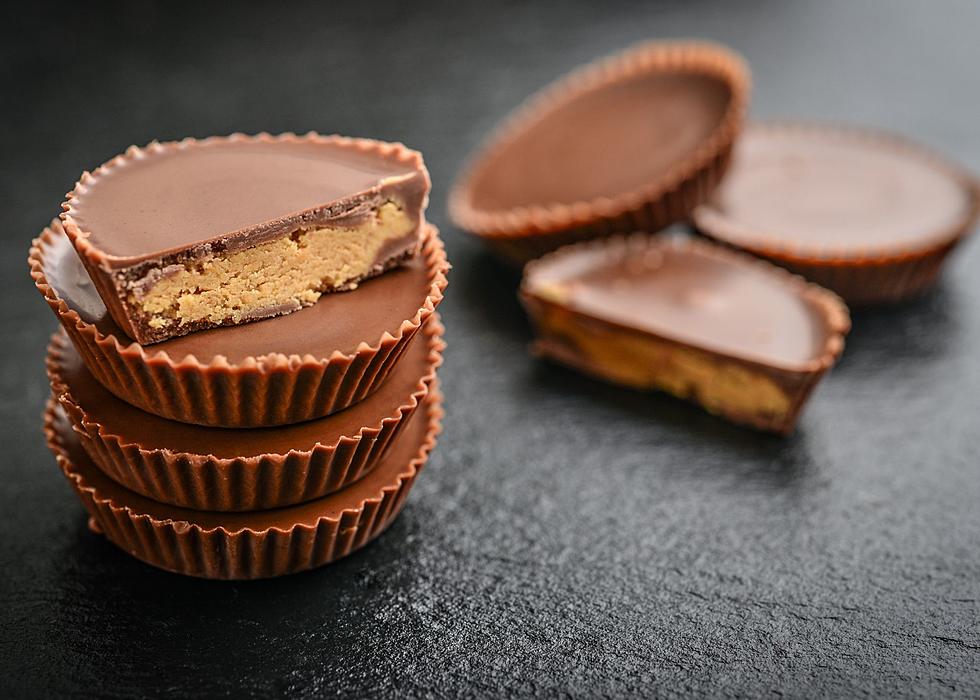 Iowa & Illinois, Check Your Pantry For These Peanut Butter Cups Now