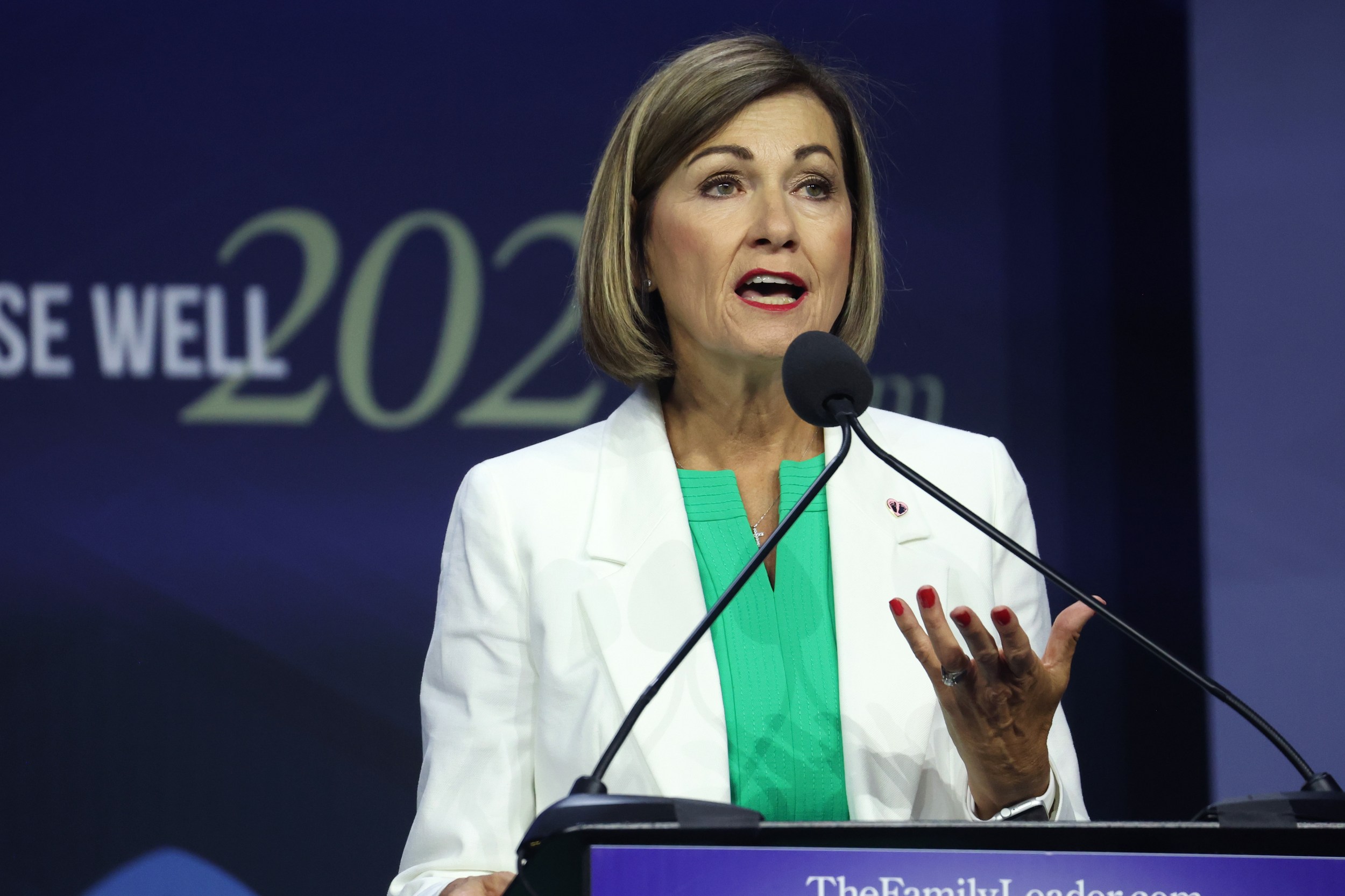 Gov. Reynolds Urges Appeal After Judge Blocks Iowa SNAP Restrictions