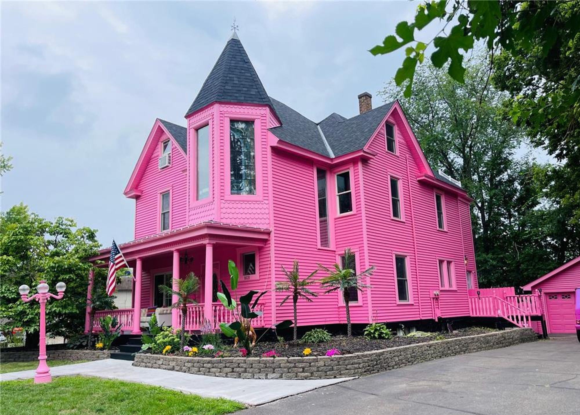 Barbie's Fabulous Victorian Dreamhouse Is On The Market In WI