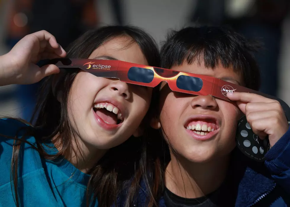 Illinois, Donate Your Eclipse Glasses So Kids In Latin America Can See It This October