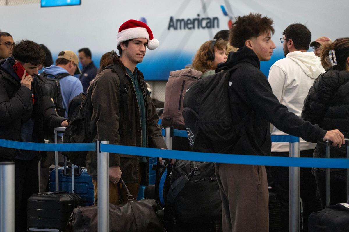 Google Flights identifies optimal booking windows for Thanksgiving and Christmas 2026