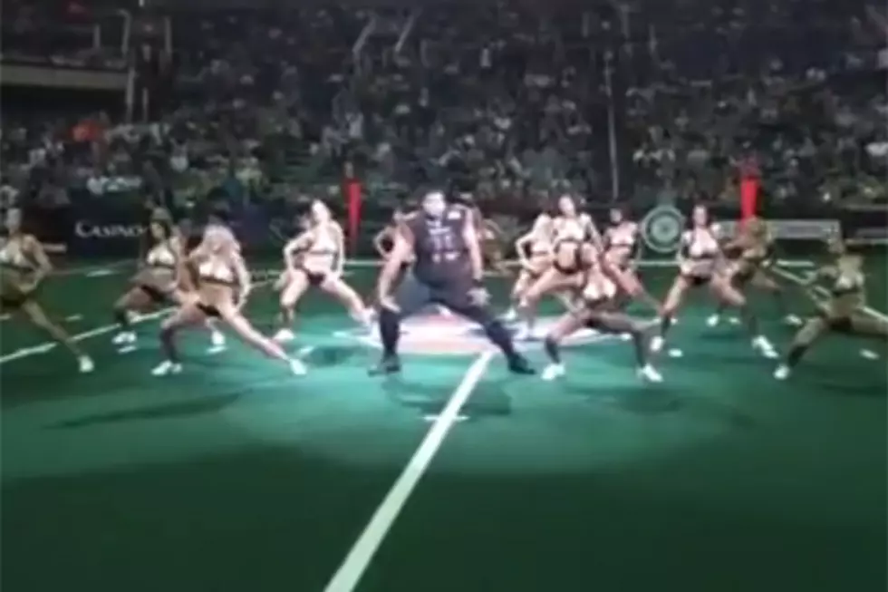 Arena League Football Player Joined the Cheerleaders in Dance