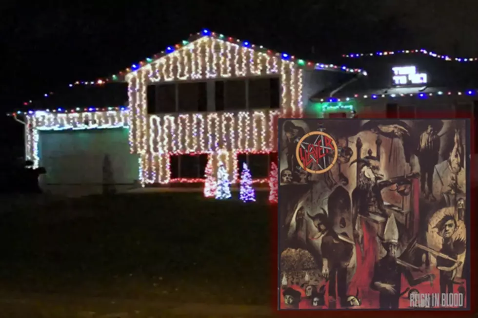 Local Light Display Rocks Up Christmas With Metal Music
