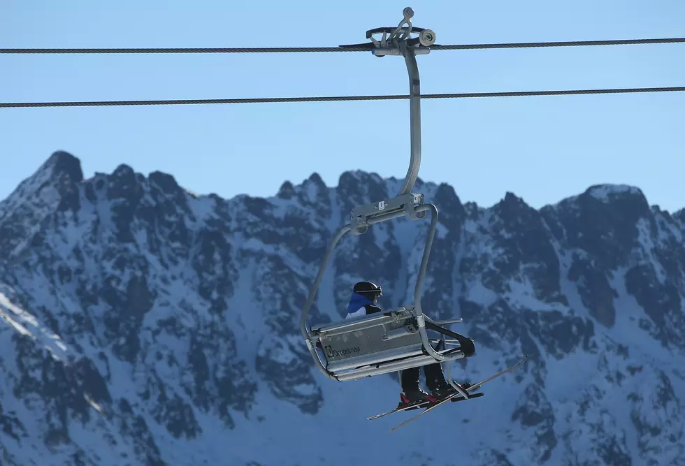 A Skier Pushed a Snowboarder Off a Chairlift Because of a Stupid Comment