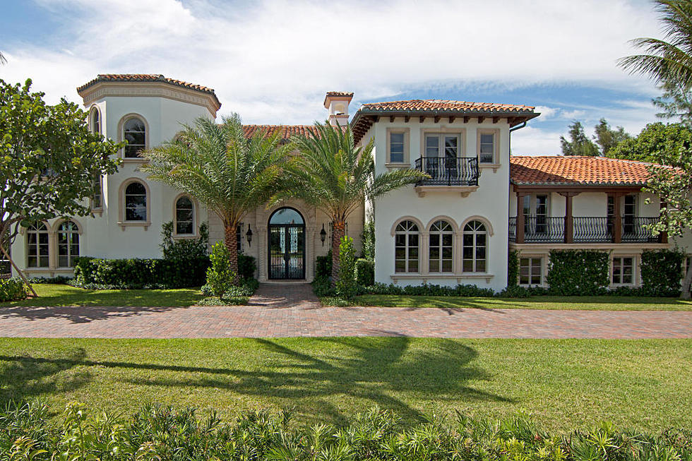 “Movin’ Out” Billy Joel’s Florida Mansion Relisted for $27 Million