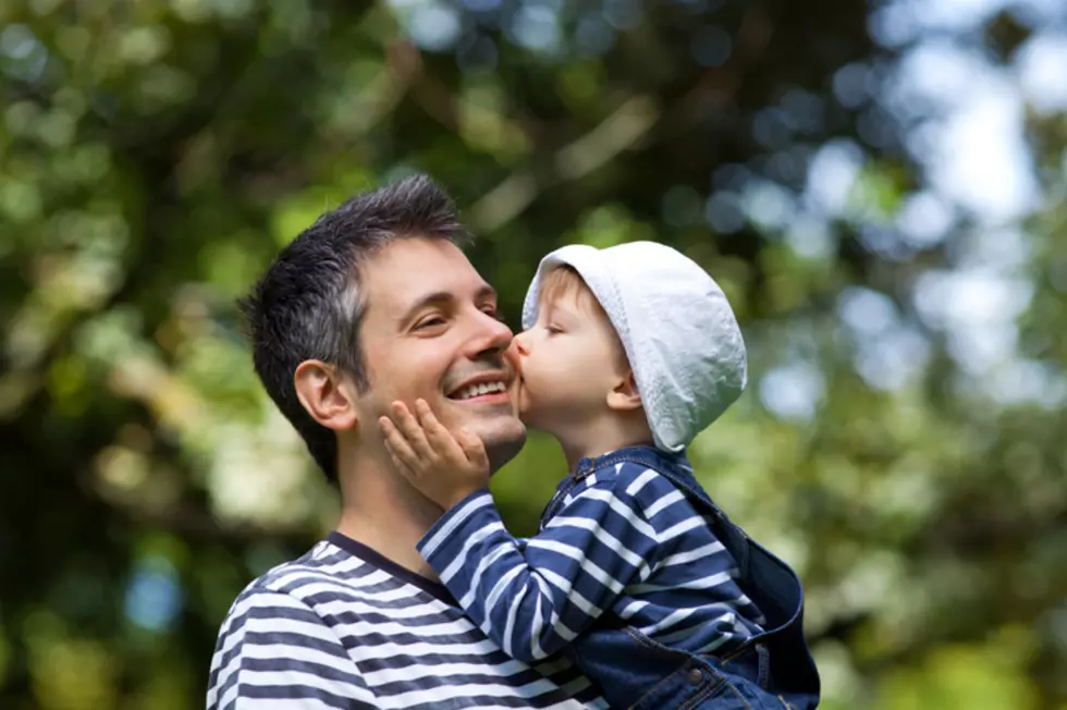 1 in 3 Dads Would Take a Pay Cut to Spend More Time With Their Kids