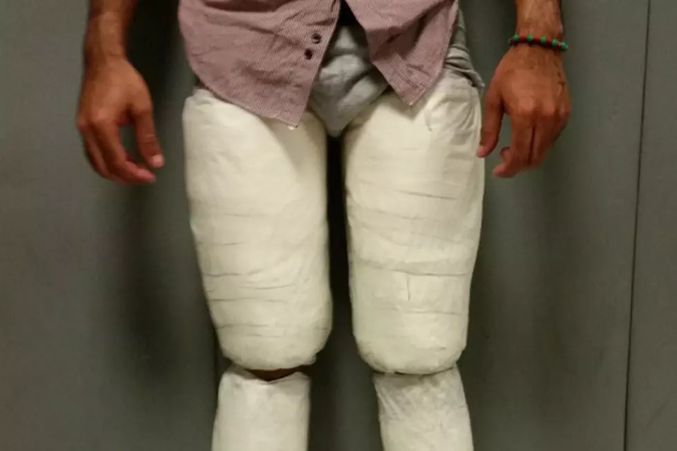 Man Who Was &#8220;Busting Out of His Pants&#8221; Found to Have 10 Pounds of Cocaine