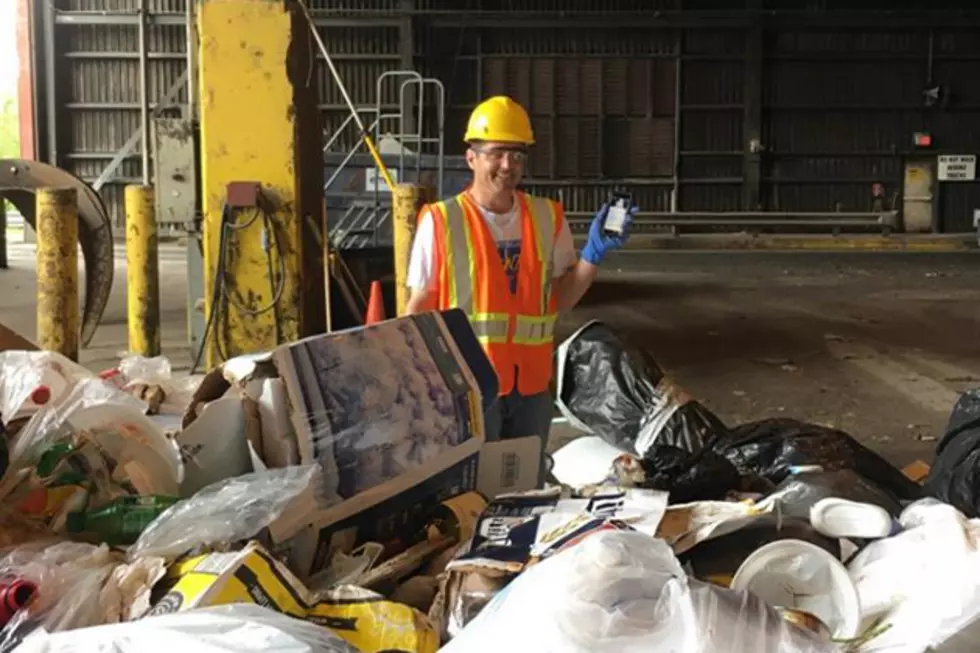 New Jersey Father Dumpster Dives For Sons Lost Cell Phone