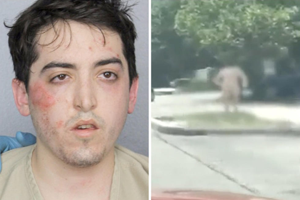 Bank Robber Stripped Naked and Tossed Cash Everywhere