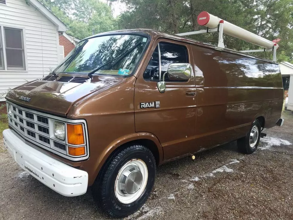 Man Sells Classic FBI Surveillance Van on eBay