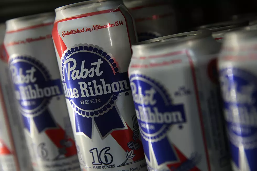 Florida Woman Arrested After Attacking Bouncer With 12-Pack of PBR