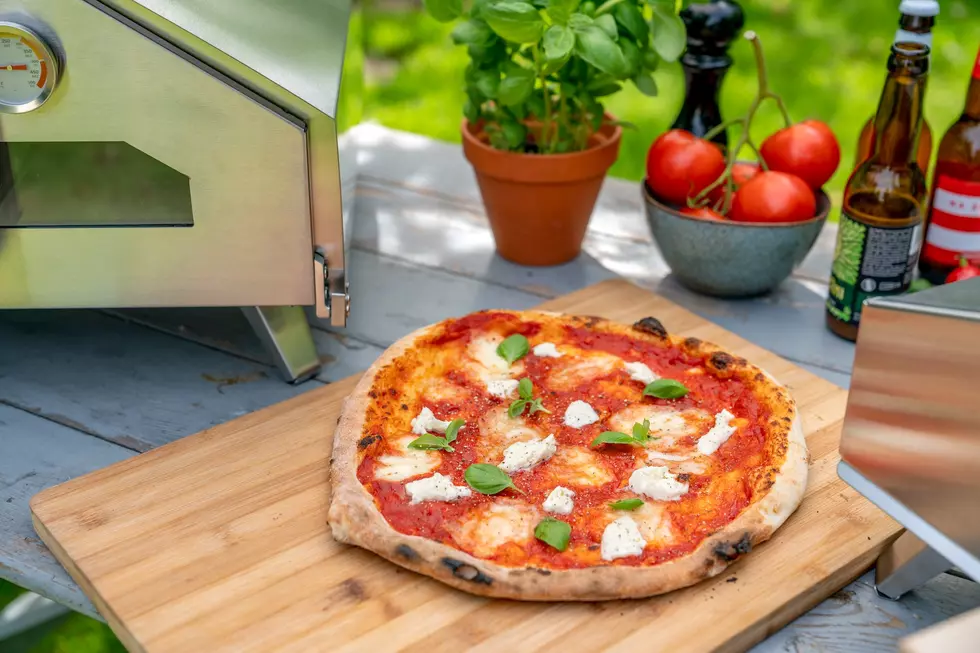 Cookware Company Will Pay You $1,000 a Day to Cook/Eat Pizza