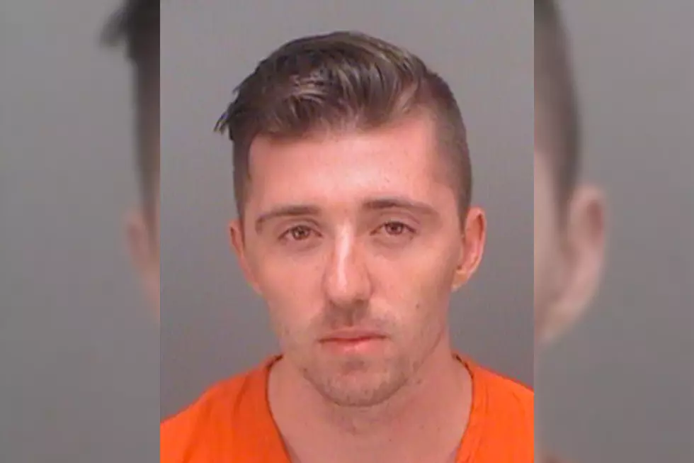 Florida Man Tells Cops His Name is &#8220;Ben Dover&#8221;