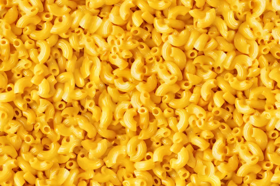 The Quad Cities Can Now Buy Costco’s 27-Pound Bucket of Mac and Cheese