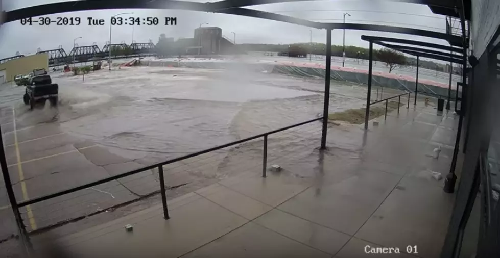 Moment Davenport Flood Wall Broke Caught on Camera [VIDEO]