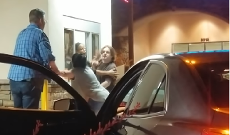 Fight Breaks Out in Popeye’s Drive-Thru