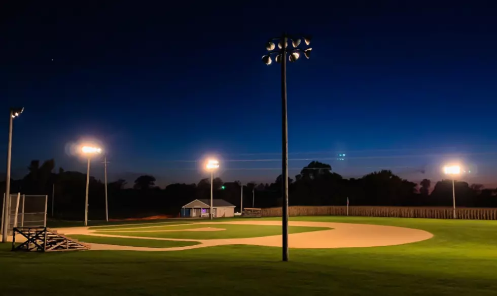 First Pieces of Field of Dreams Stadium in Place For White Sox Game