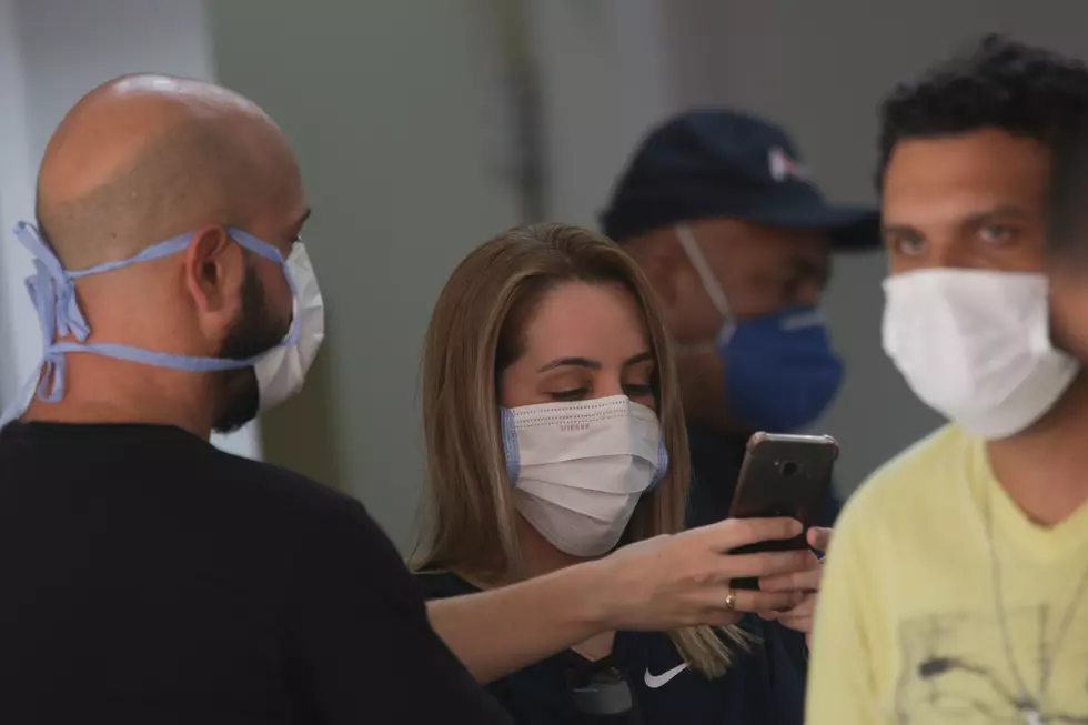 Woman Claims Husband Got Chlamydia From Wearing Facemask While on Business Trip