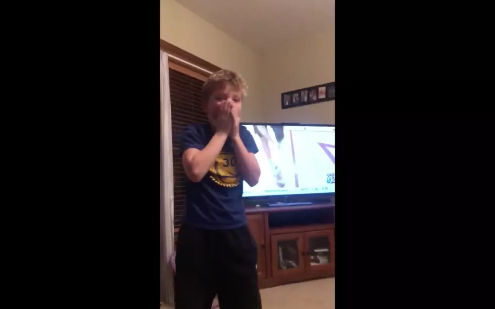 Tipton Boy’s Reaction to Winning Jordan Bohannon’s Shoes Is Priceless