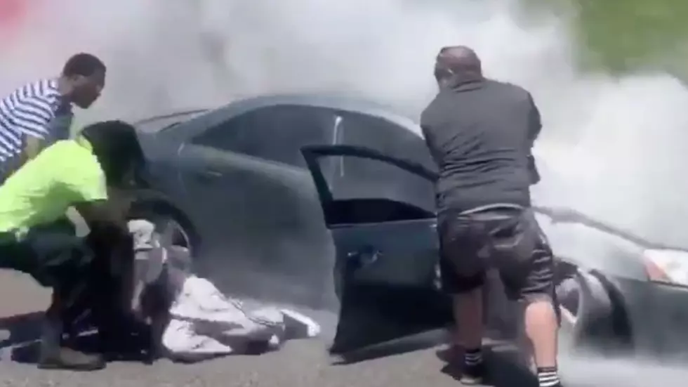 Heroic Stranger Pulls Driver From Flaming Car