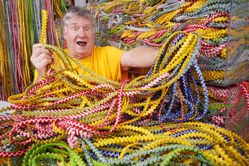 Man&#8217;s Gum-Wrapper Chain is 20-Miles Long and is 55 Years Old