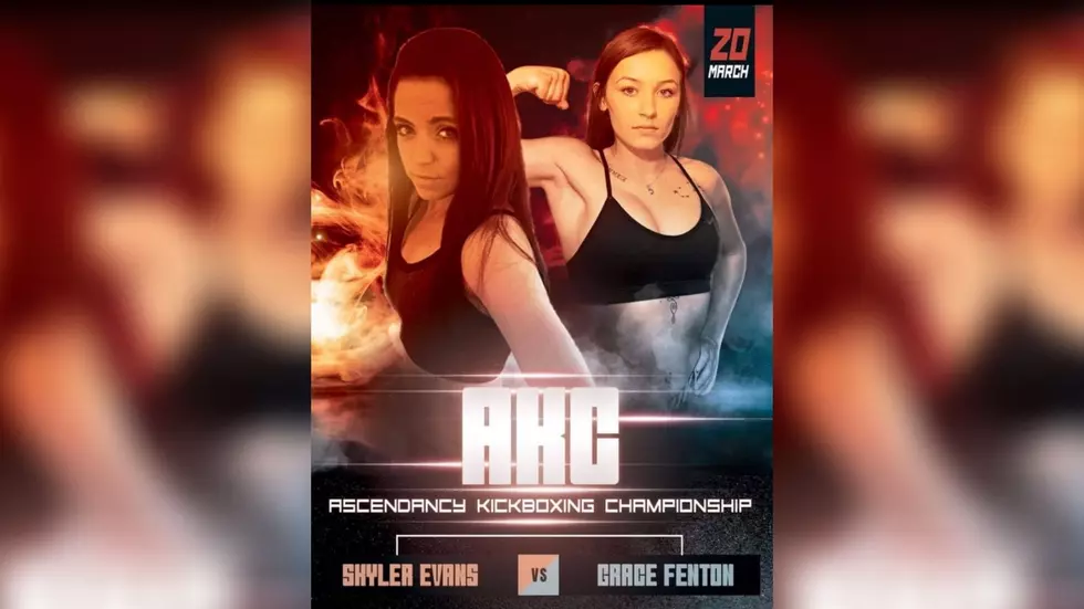 Quad Cities Woman Makes Professional Kickboxing Debut