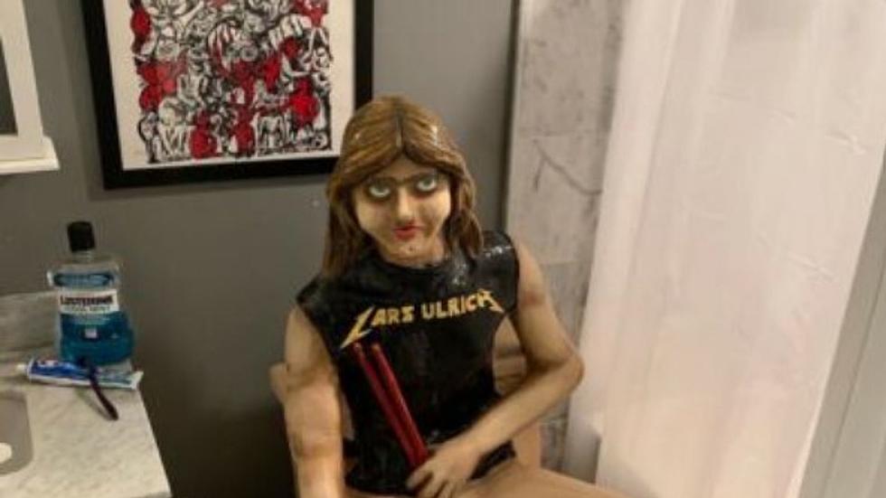 You Can Own Your Very Own Lars Ulrich Toilet