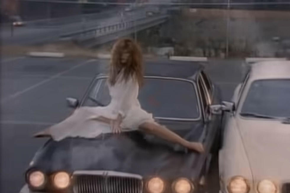 Are You a Tawny Kitaen Lookalike? Video Shoot is This Weekend in Bettendorf